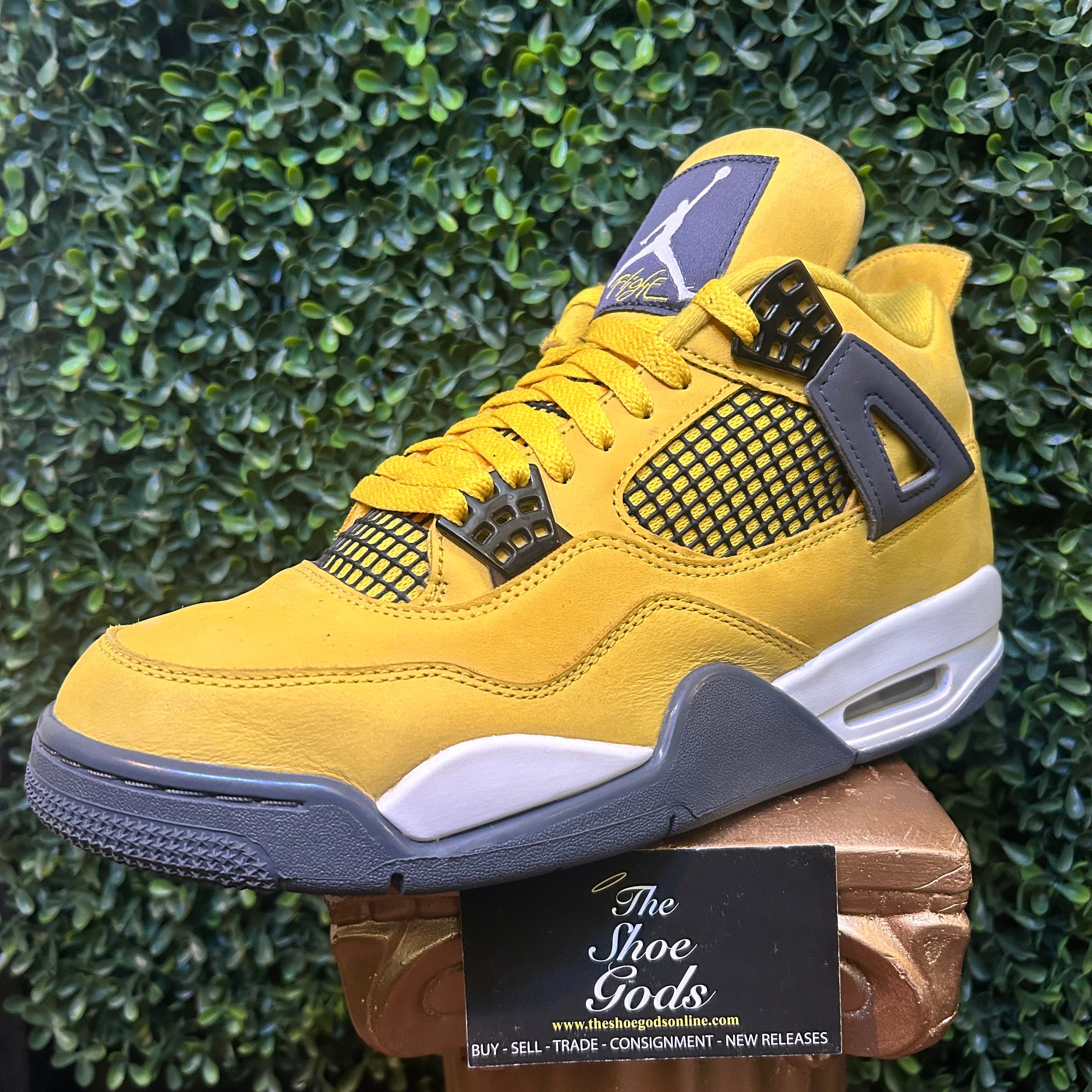 Air Jordan 4 Lightning (2021)